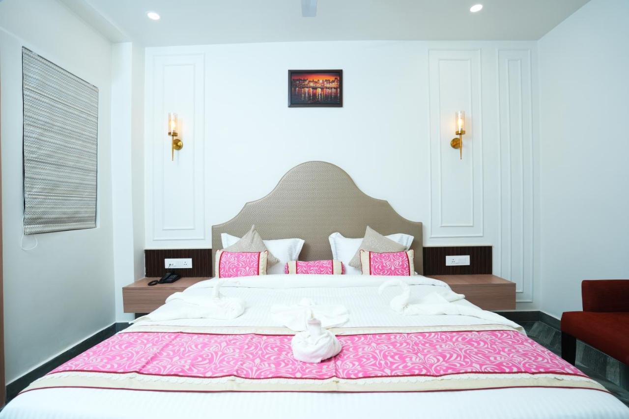 فندق Anaya Retreat فاراناسي المظهر الخارجي الصورة