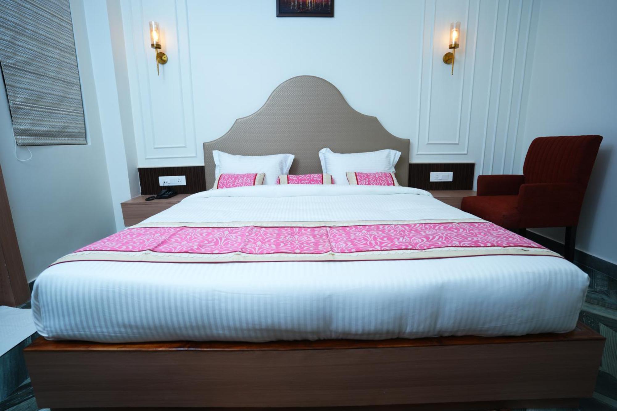 فندق Anaya Retreat فاراناسي المظهر الخارجي الصورة